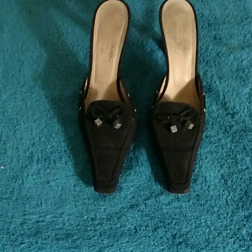 Black dice shoes